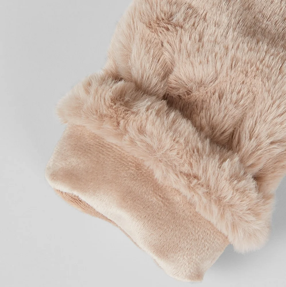 NWT 32 Degrees winter christmas gift taupe brown tan Cozy Plush Faux Fur Mittens